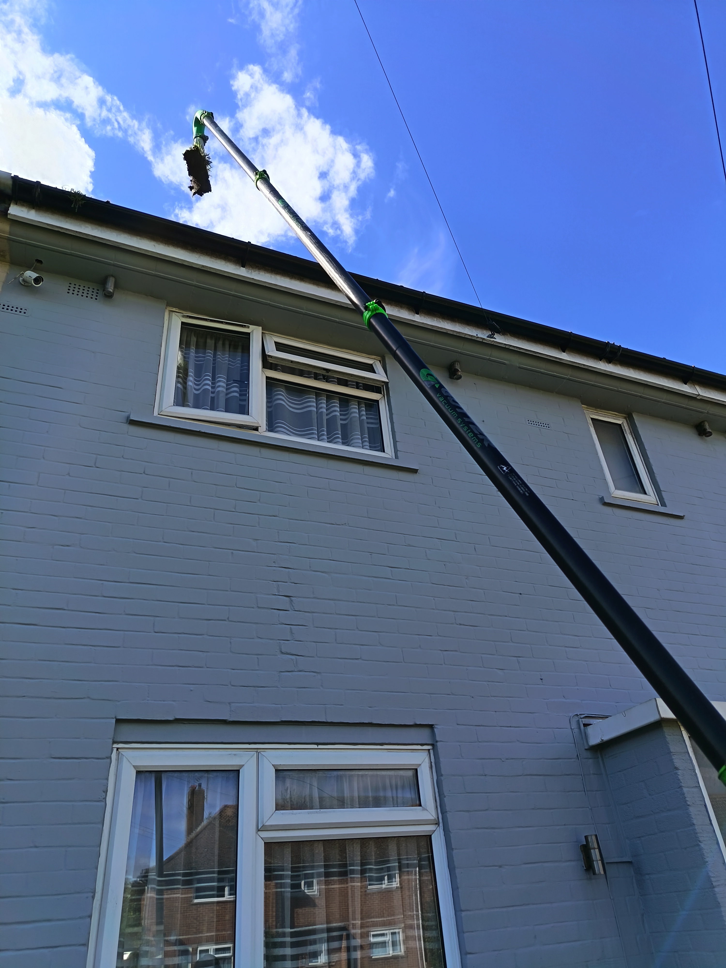 Superhero window cleaning & gutter cleaning and pressure washing work photo 4